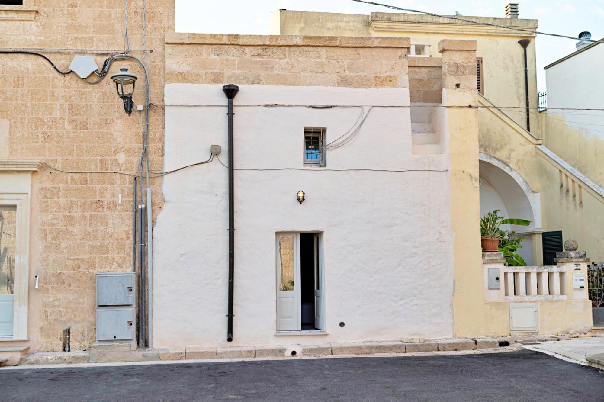 Hotel Palazzo Pati Tiggiano Exterior foto